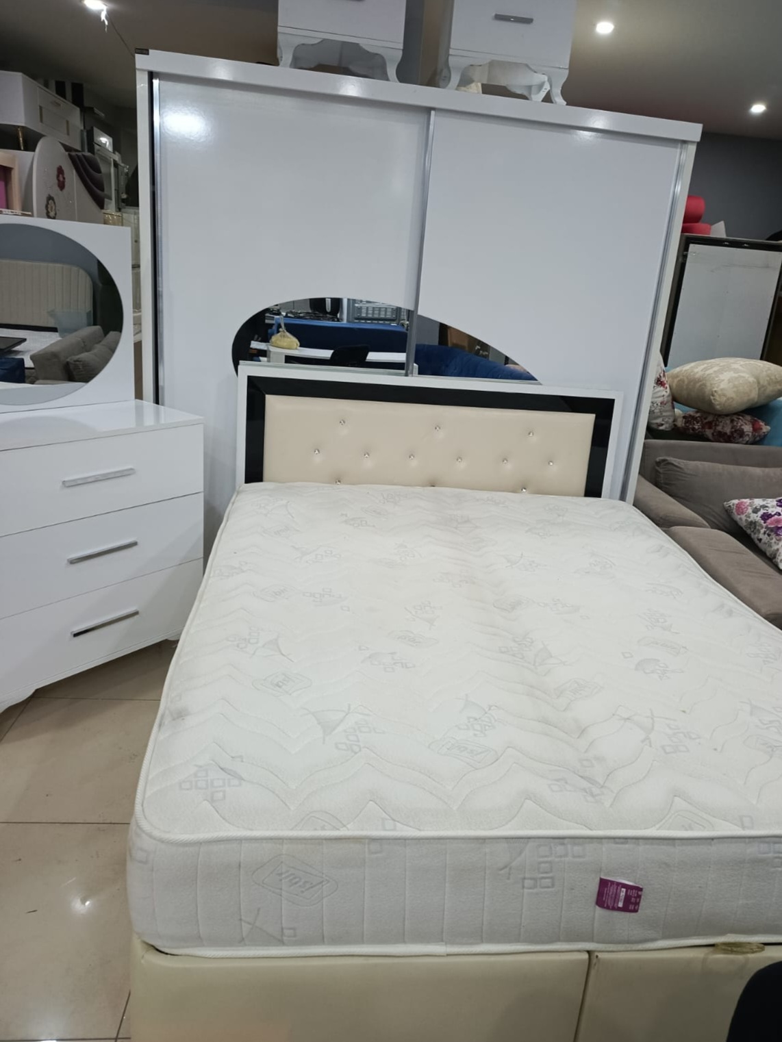 4 Yatak Odası Takımı - Görsel 1