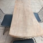 Ahşap Oval Yemek Masası